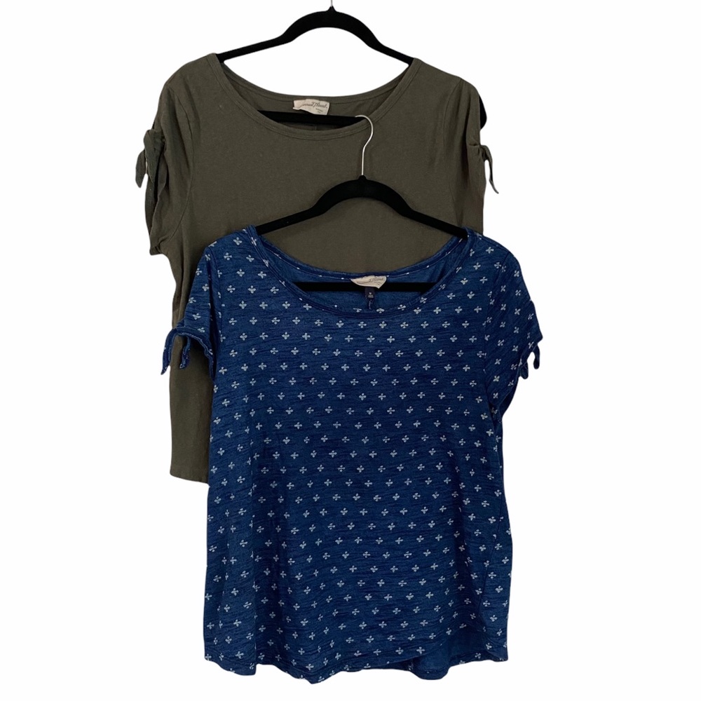 Universal Thread Knotted Sleeve Tops 2 for 1!